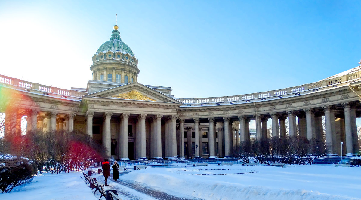 Зимний Исаакиевский собор в Санкт Петербурге