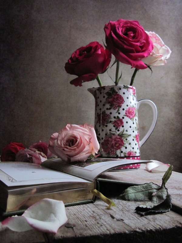 Книга "Цветы любви" - Наталия Тихомирова