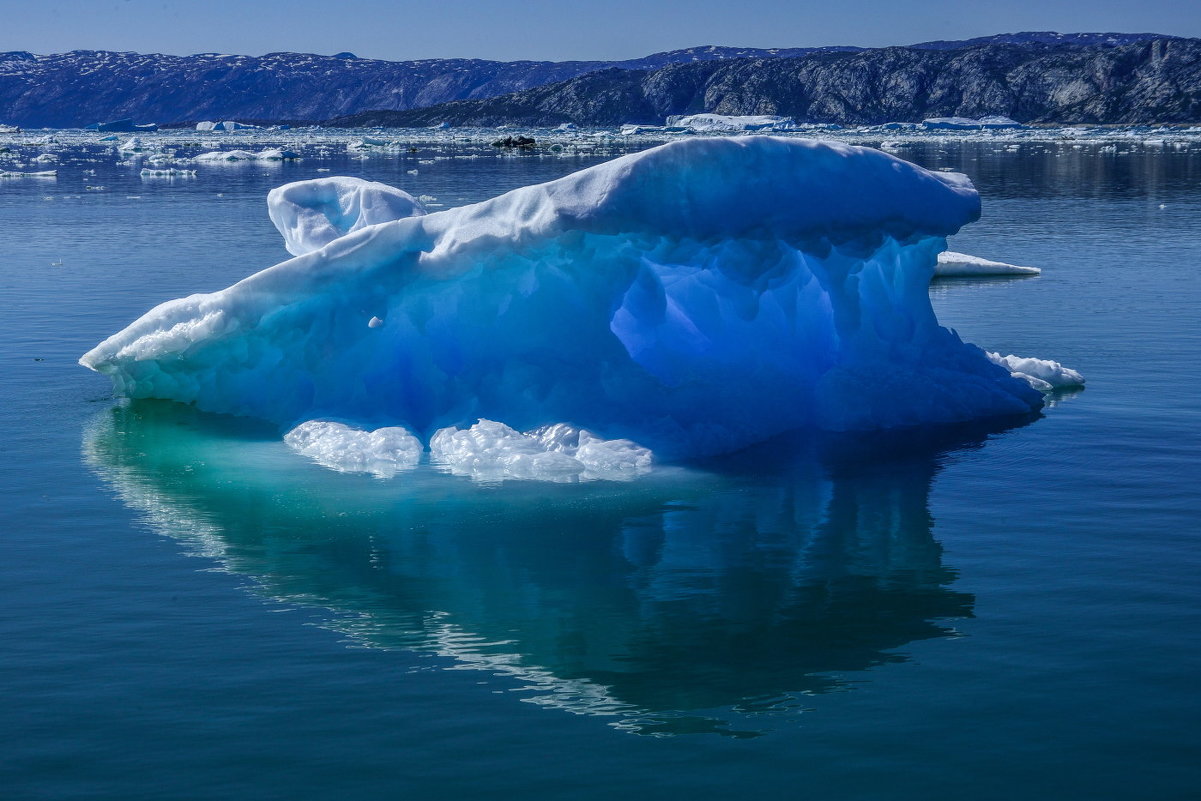 прозрачный айсберг - Георгий А
