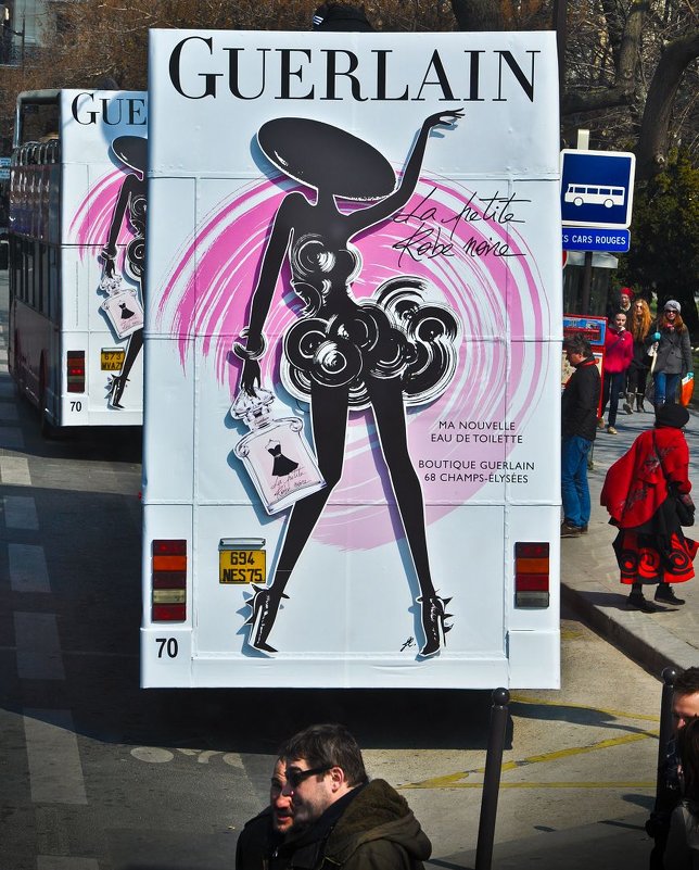 Реклама на туристическом автобусе в Париже - Андрей ТOMА©