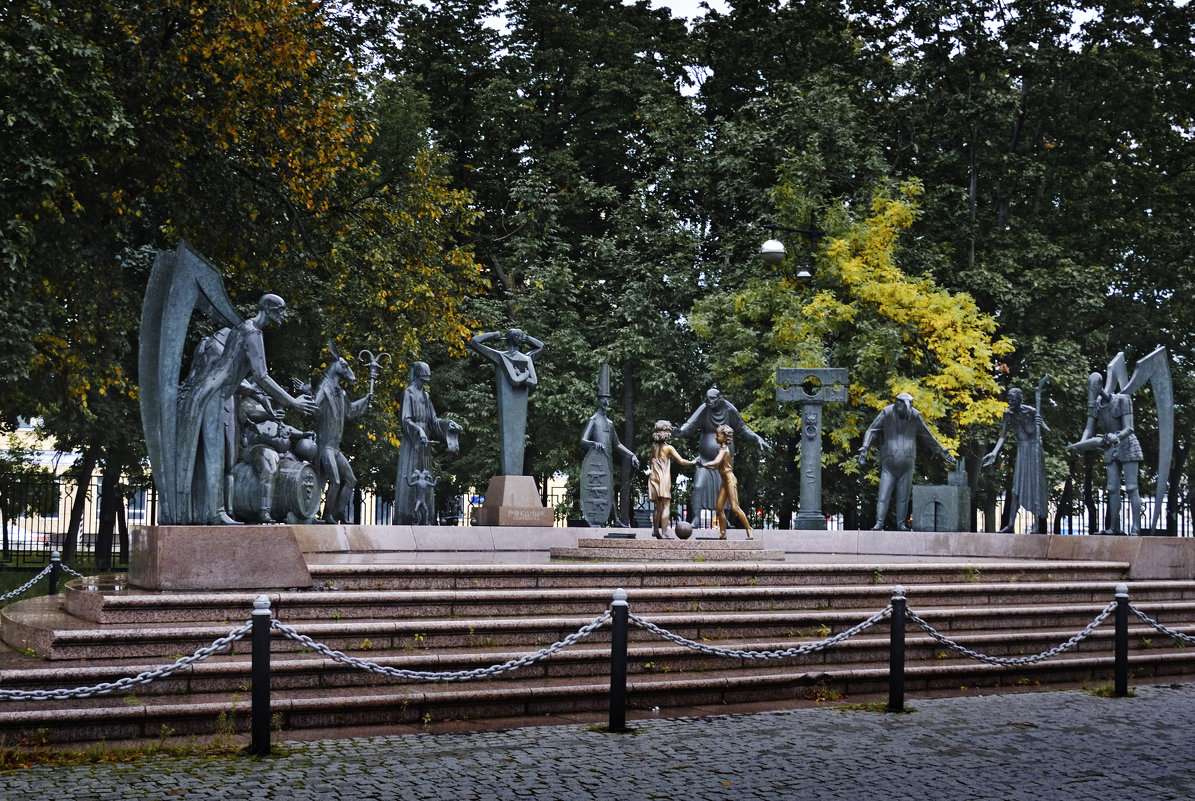 Вечер на Болотной.  Evening at Bolotnaya Square. - Юрий Воронов