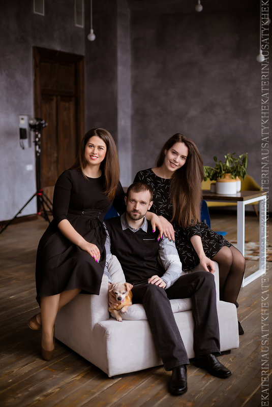 Надя, Настя и Андрей - Ekaterina Usatykh