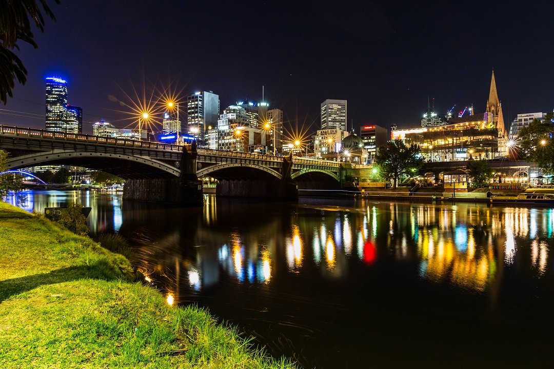 Melbourne at night - Natalia Pakhomova