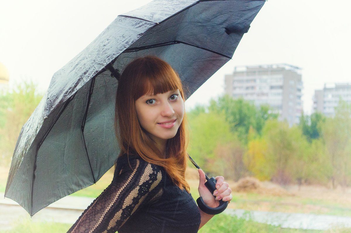Под дождем - Елена 