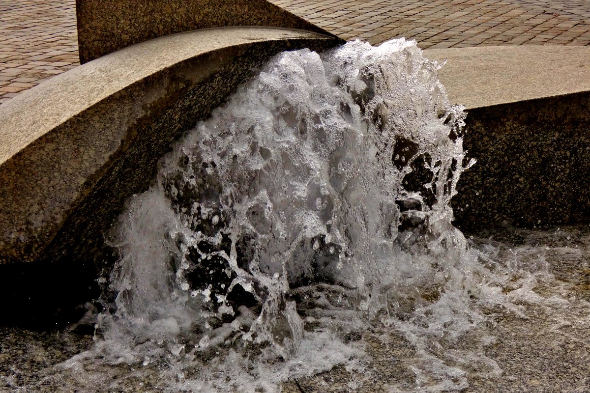 Вода-это источник жизни, начало начал. ...фонтан  в Лауфе  на  Пегнитце... - backareva.irina Бакарева