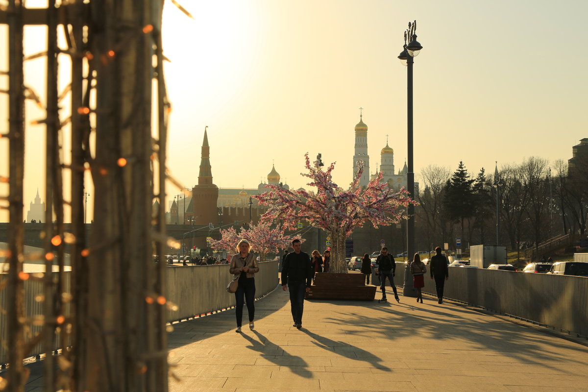 Весенняя москва картинки