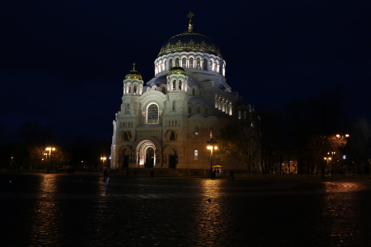 Вечер у Морского собора - Ольга 