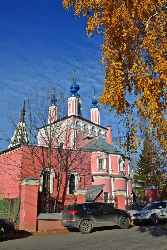 Церковь Георгия "За верхом" - Лариса Вишневская