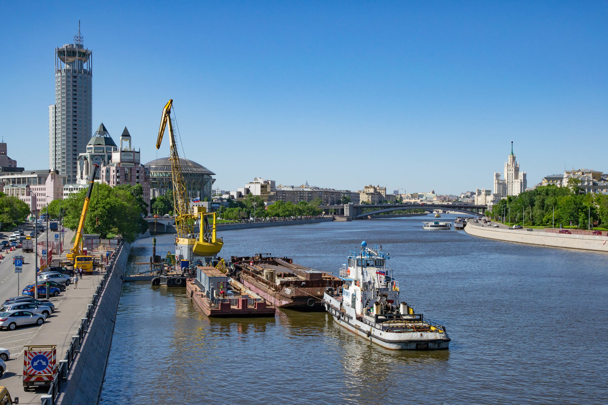 На Москве-реке - Сергей Лындин