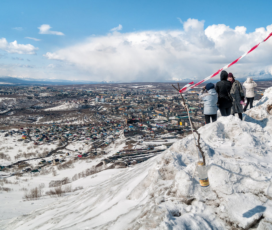 Петропавловск-Камчатский. Вид на город с сопки Мишенная - Елена Кириллова