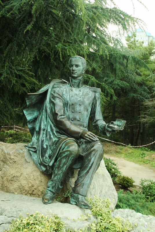 Скульптура поручика Раевского. - sav-al-v Савченко