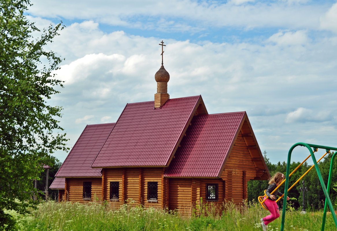 Маленькая церковь - Лариса Вишневская