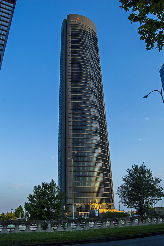 Cuatro Torres Business Area (Испания,Мадрид) - Игорь 