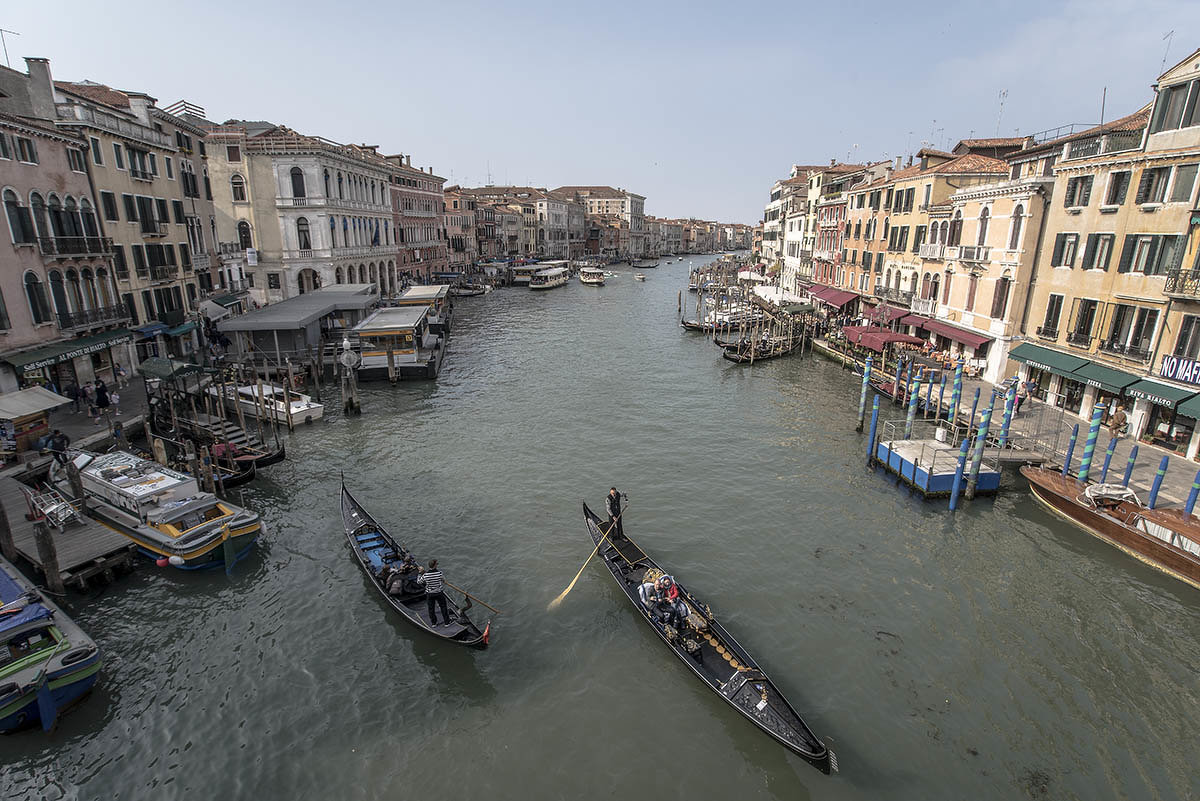 Venezia. Vista dal ponte di Rialto sul canal Grande. - Игорь Олегович Кравченко