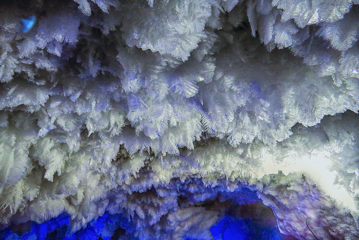 Узоры ледяной пещеры - Сергей Цветков