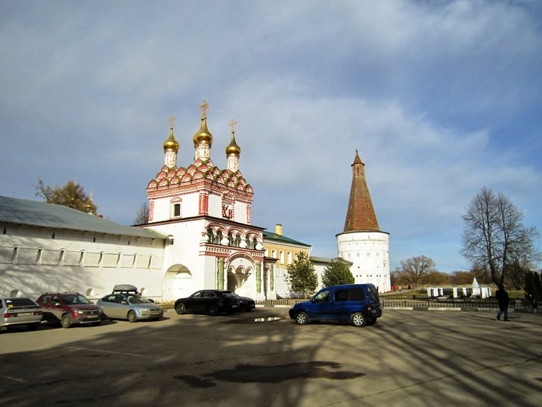 Ио́сифово-Во́лоцкий монасты́рь - Елена (ЛенаРа)