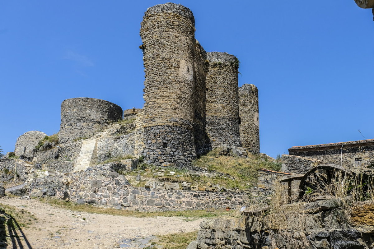 Замок Монморен,  XII век, регион Овернь (3) - Георгий А