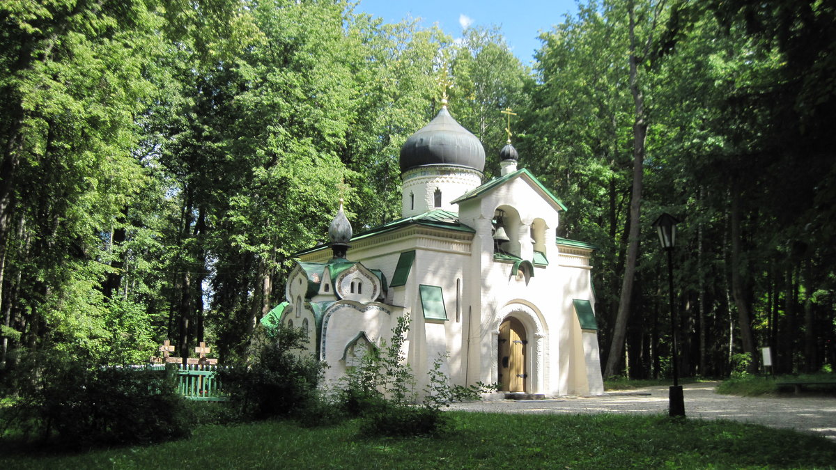 Церковь Спаса Нерукотворного в Абрамцево. 1883 год. :: Маера Урусова –  Социальная сеть ФотоКто