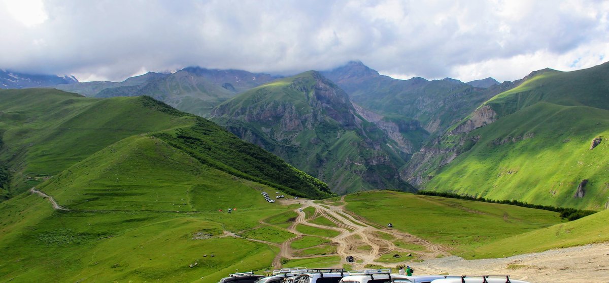 Альпийские луга Грузии на высоте 2 150 метров - Вячеслав Случившийся