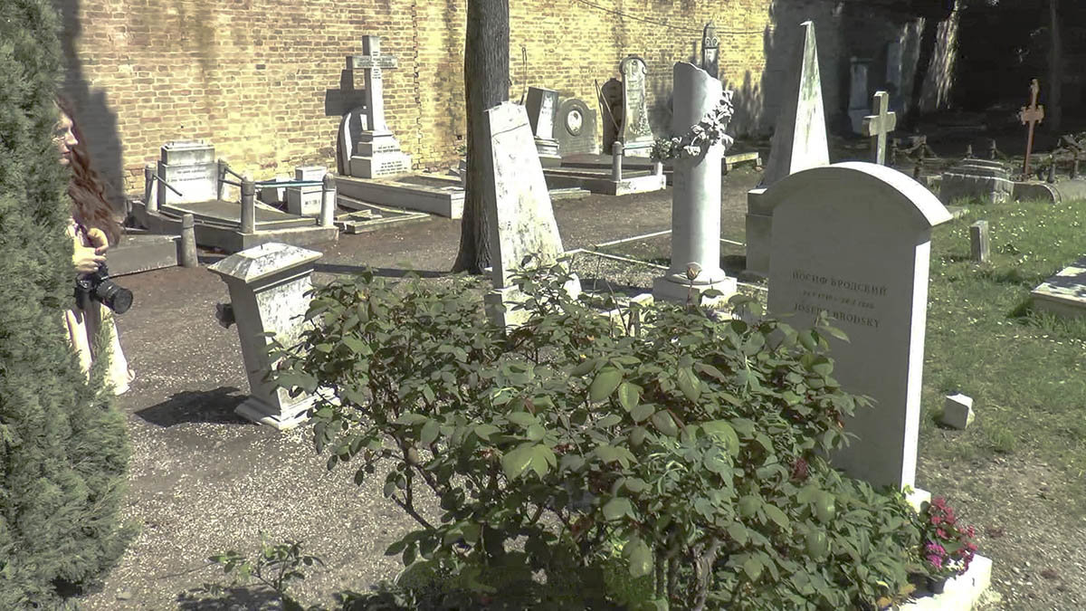 Venezia. La tomba di Joseph Brodsky, sullisola di San Michele. - Игорь Олегович Кравченко