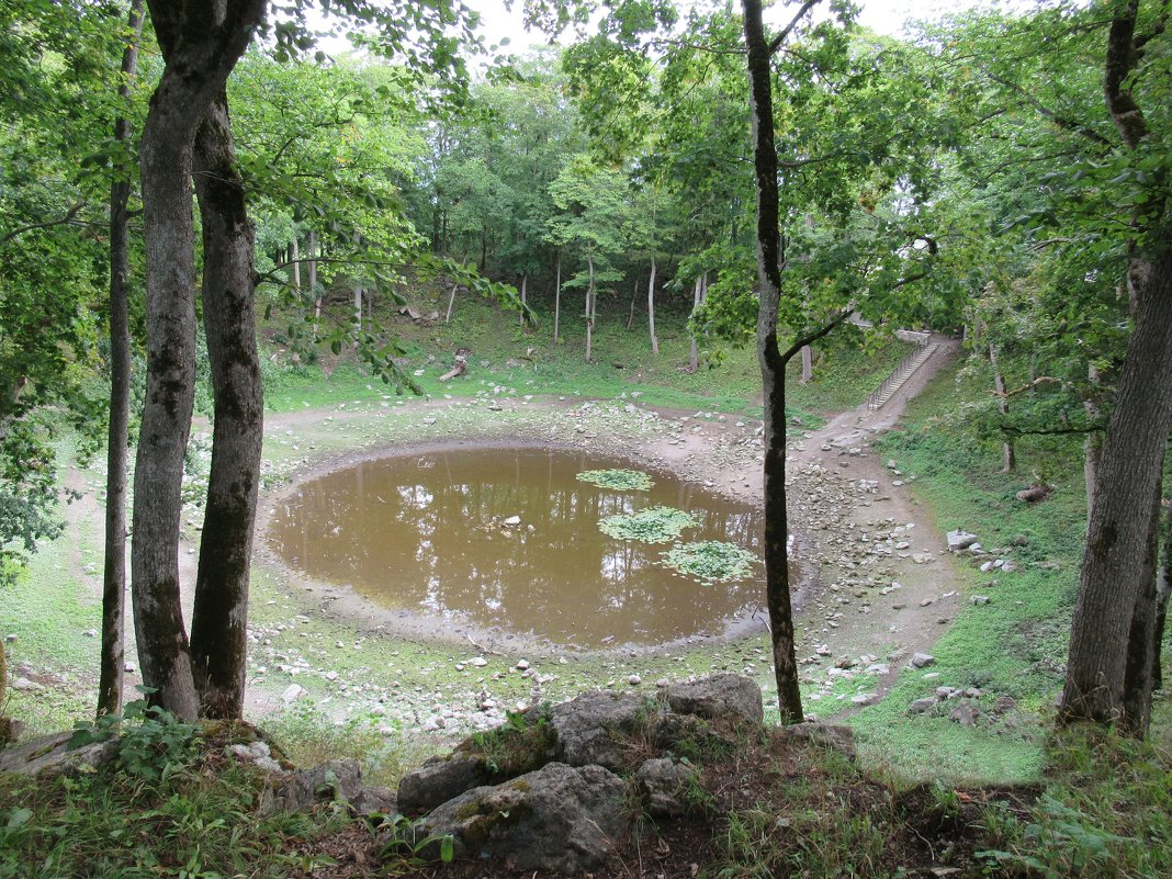 Метеоритный кратер в Каали - Елена Павлова (Смолова)
