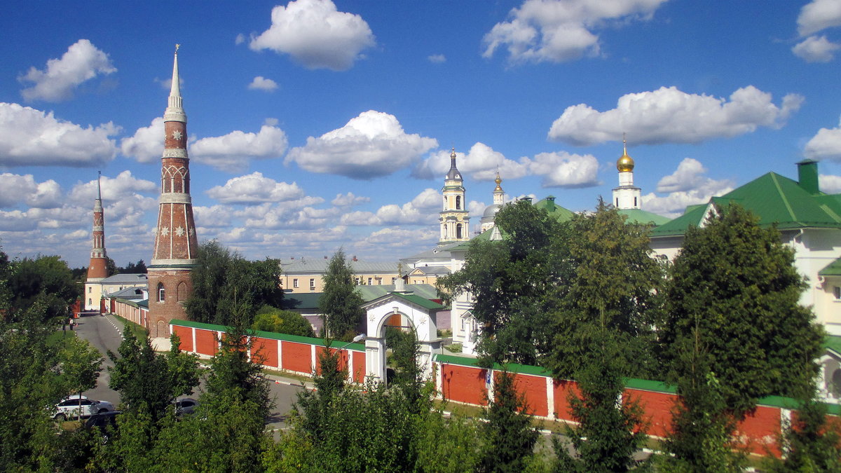 Голутвинский кремль из окна - Алла Захарова