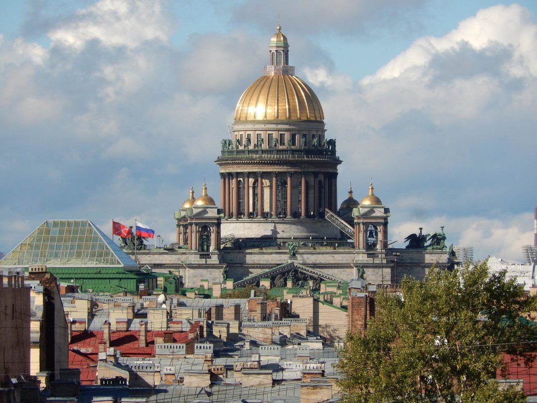 Собор в Лондоне похожий на Исаакиевский