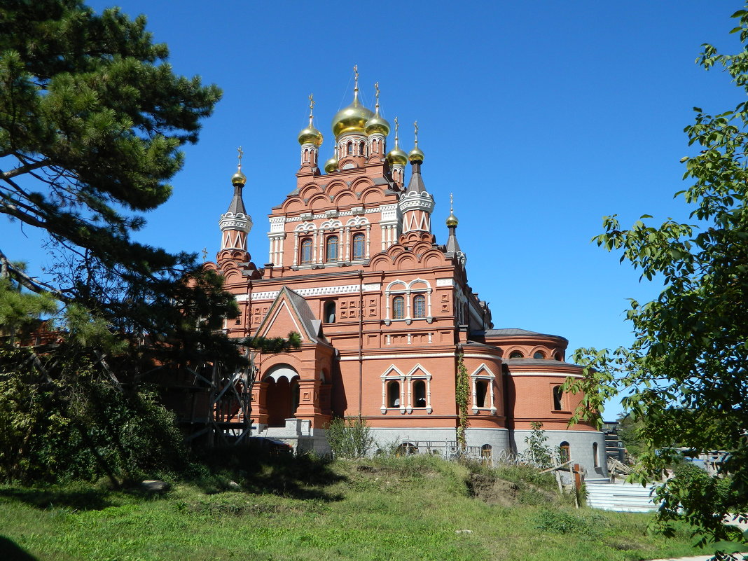 Крым православный. Восстановленный храм в Тополевке - Алла Захарова