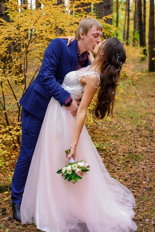Осенняя свадьба - Оксана Чёрная