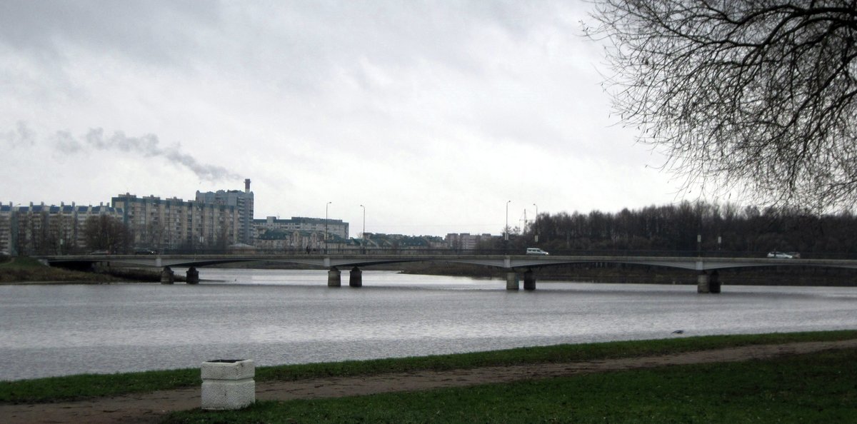 Река Ижора в городе Колпино. - Ирина ***