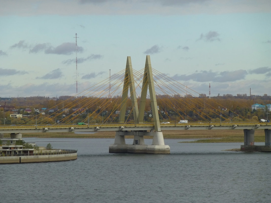 Вид на мост "Миллениум"  с набережной Казанки - Наиля 