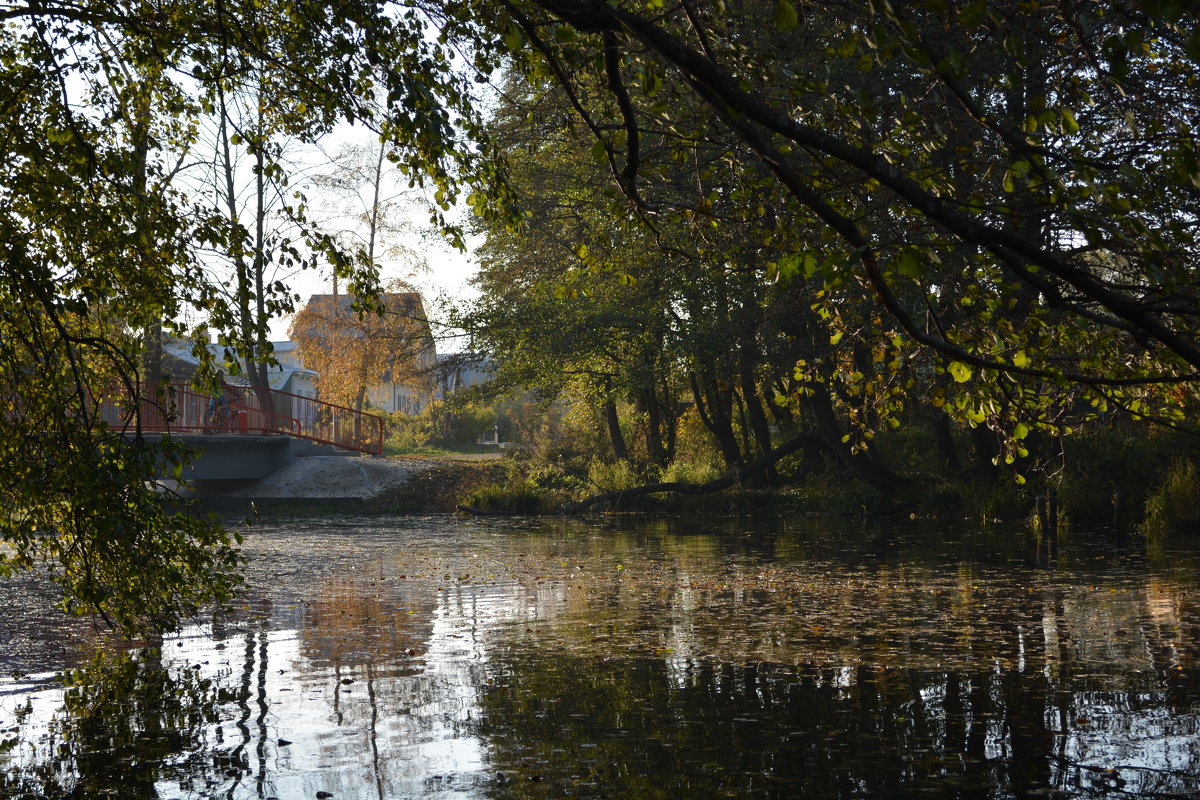 У реки - Сергей Щеглов