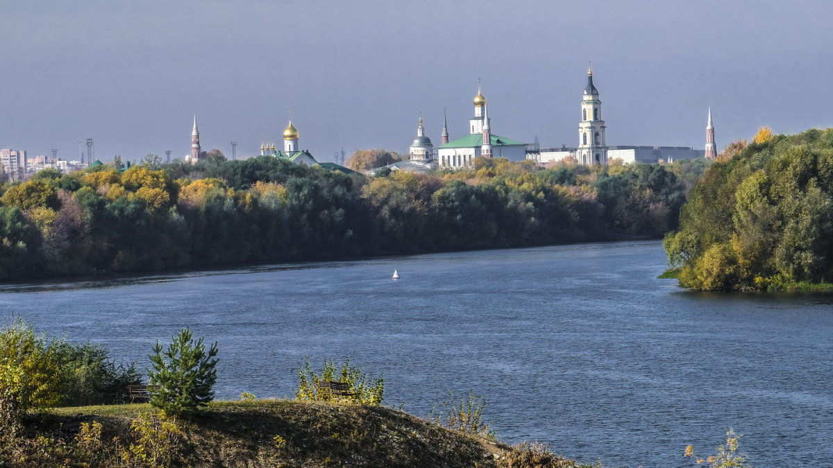 Старо Голутвин монастырь на слияние рек Ока и Москва - Георгий А