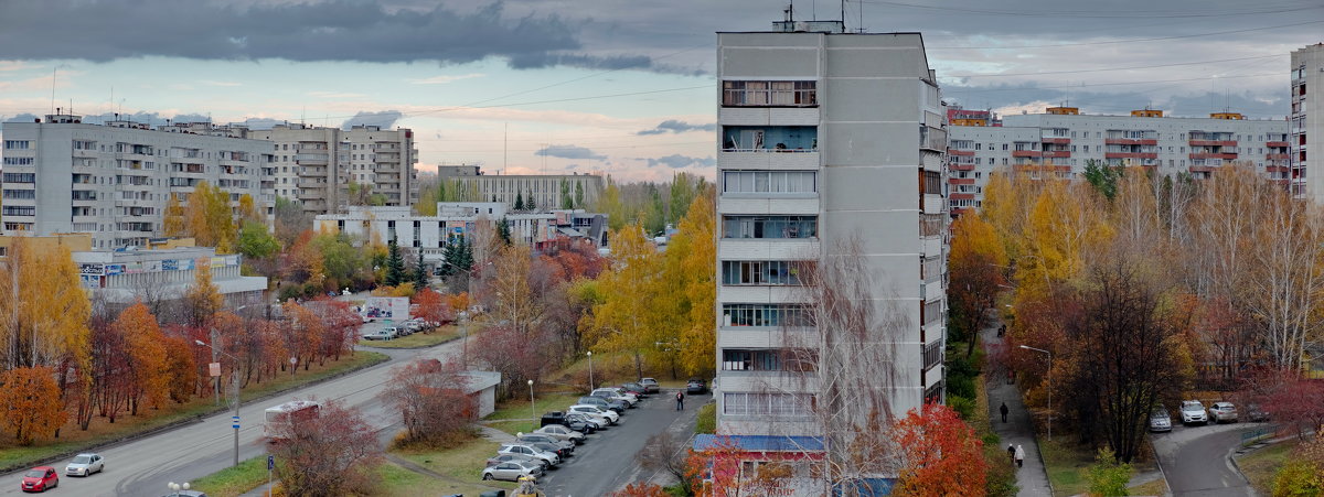 Осенний Озерск. - Sergey Sapozhnikov