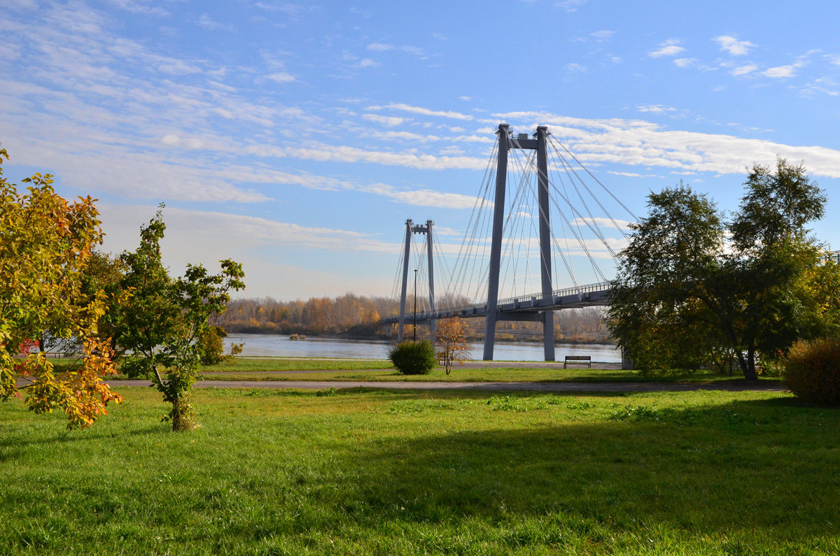 Мост на остров Татышев в Красноярске - Татьяна Соловьева