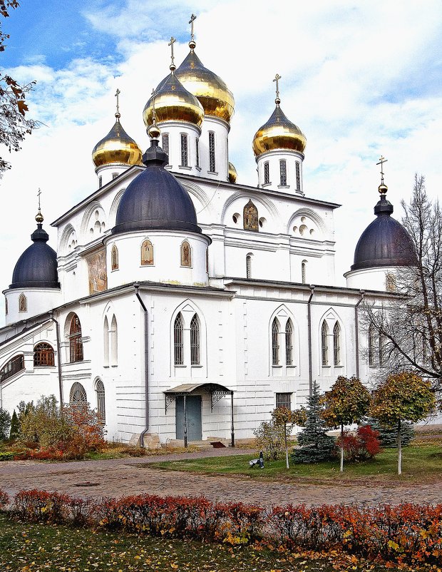 Успенский кафедральный собор XVl века - Леонид leo