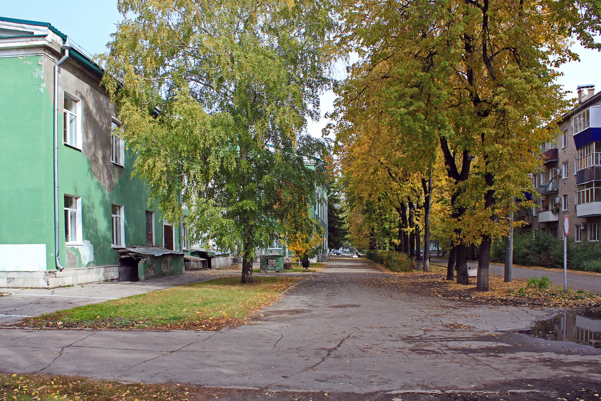 Улочки провинциальных городков - Евгений 