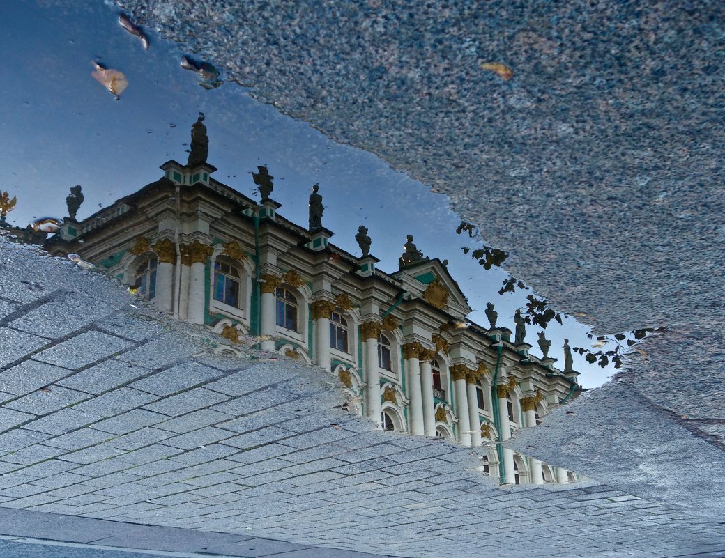 отражение Зимнего дворца - Елена 