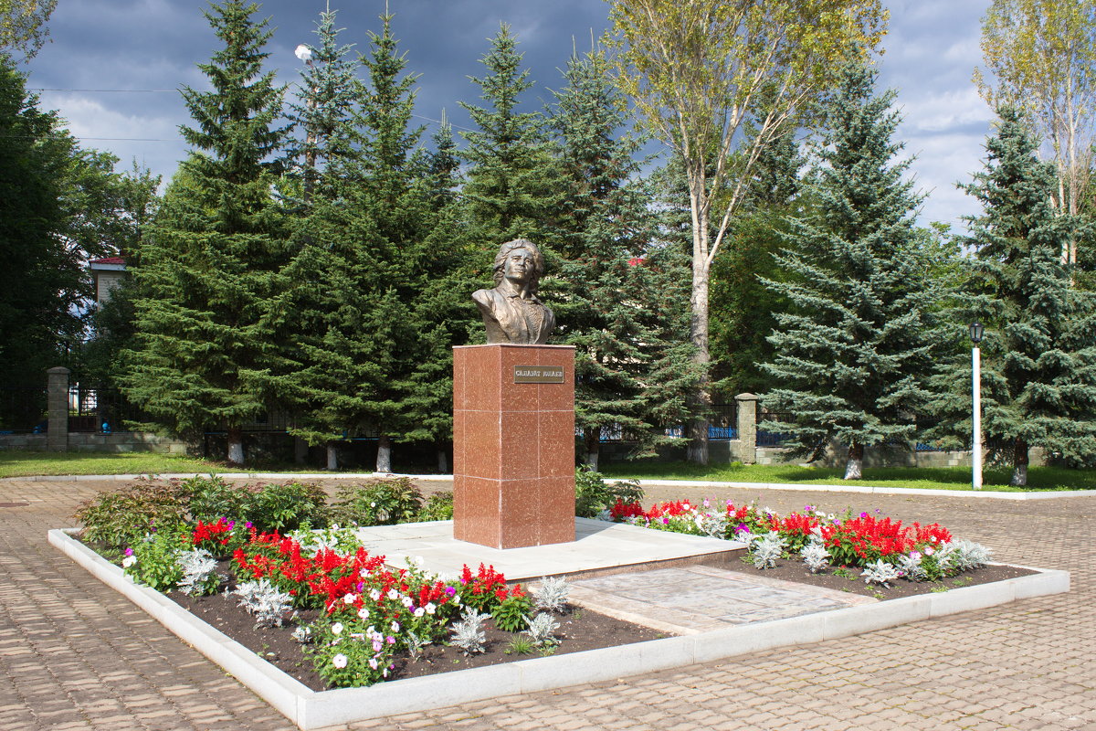 Памятник Салавату Юлаеву - val-isaew2010 Валерий Исаев