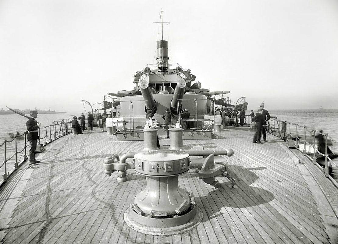 USS battleship "Oregon" (BB-3).clas Indiana. quarterdeck, circa 1900. - Александр 