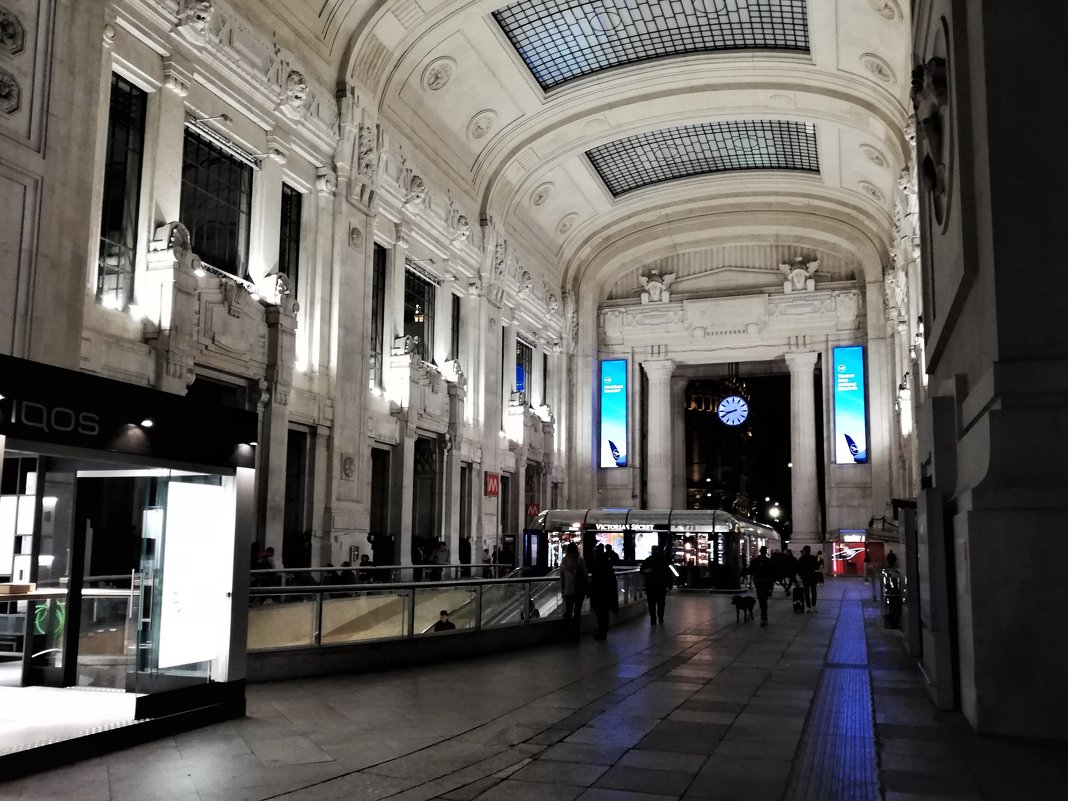 Milano Centrale Центральный железнодорожный вокзал Милана - wea *