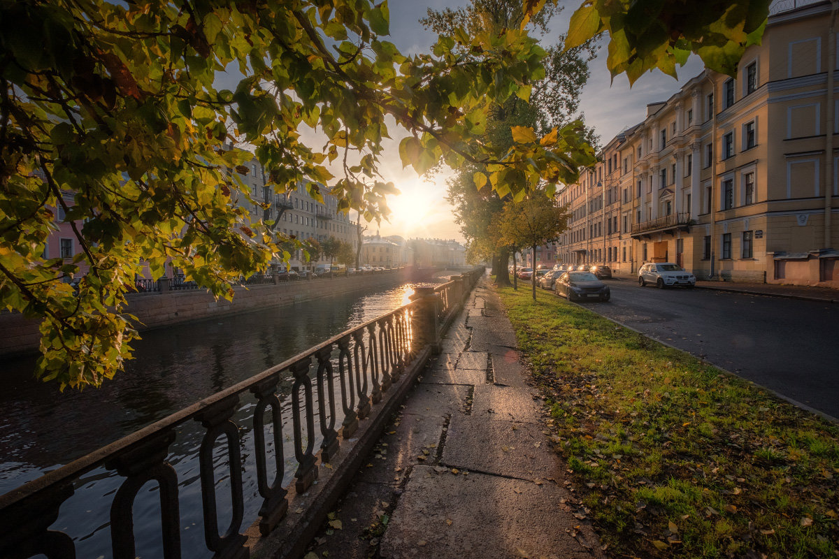 Осеннее солнце на канале Грибоедова - Fuseboy 
