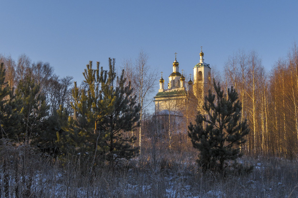 Утро у церкви Казанской Богоматери - Сергей Цветков