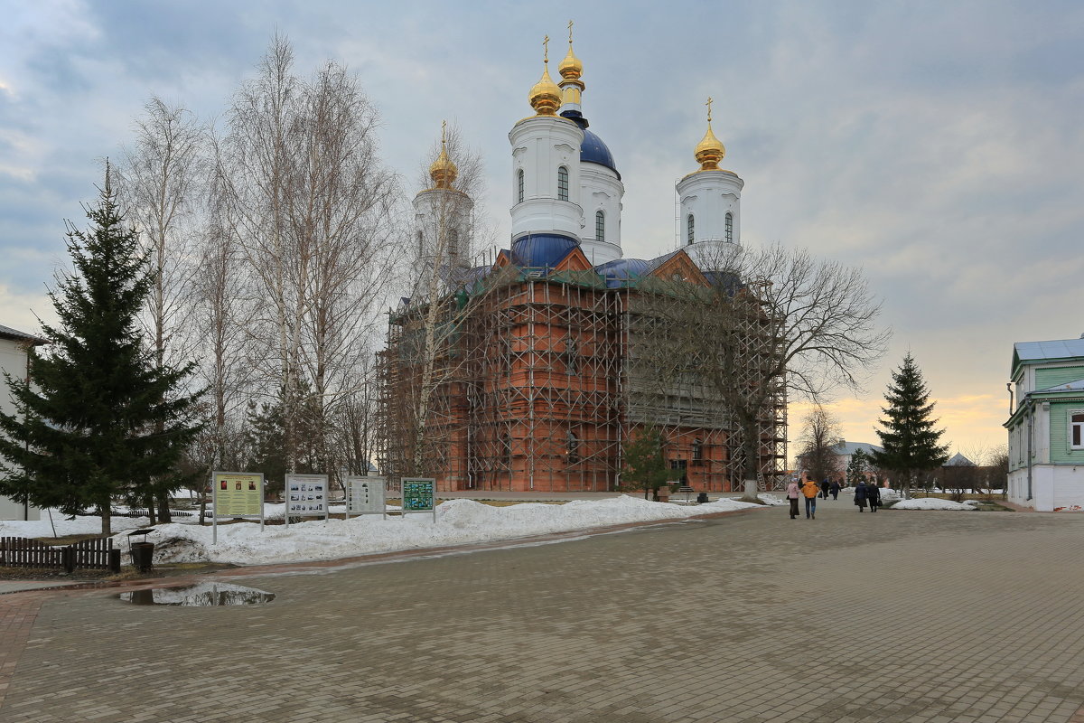 Брянск,Свенский мужской монастырь - Ninell Nikitina