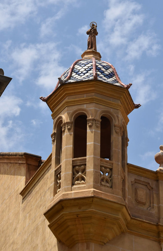 Смотровая башенка на стене Собора. Валенсия - Валерий Подорожный