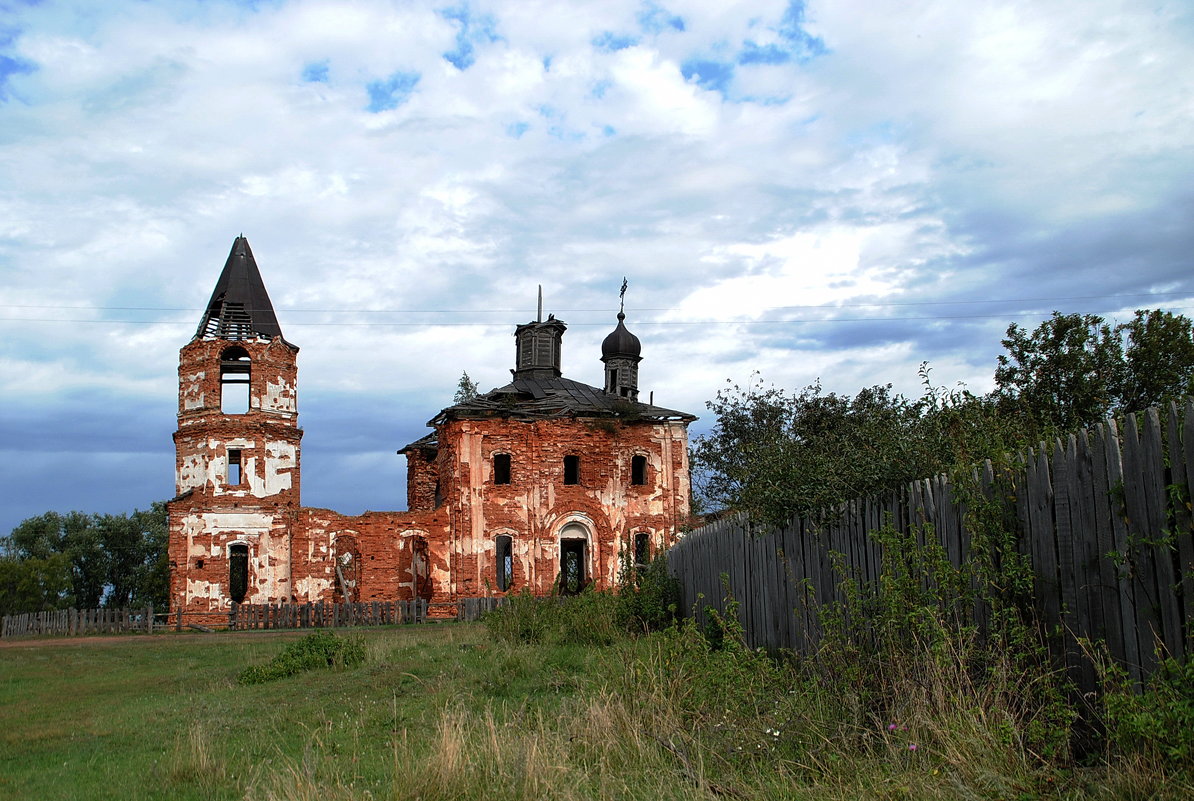 Старая церковь - lyudmila Курлова