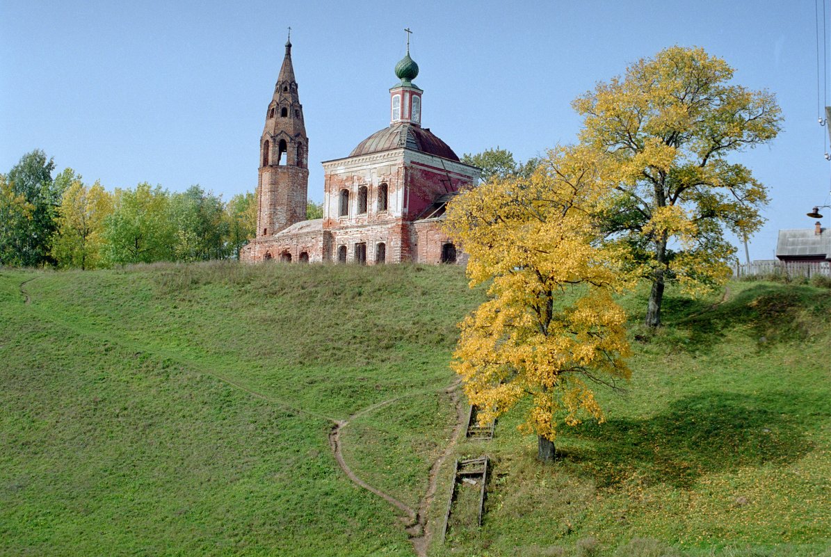Старая церковь - Владимир 