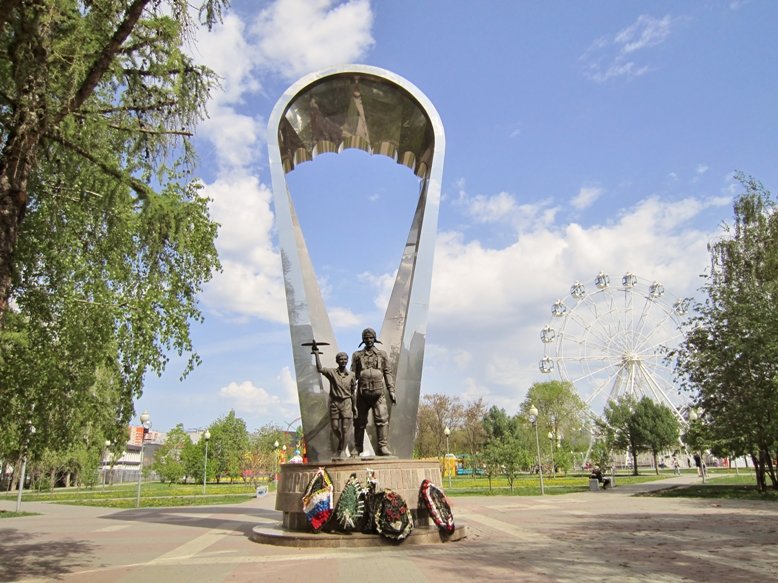 Памятник десантникам - Елена (ЛенаРа)