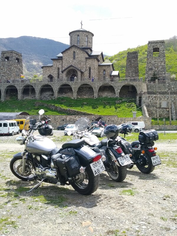 Монастырь в горах - Dimos Izgor