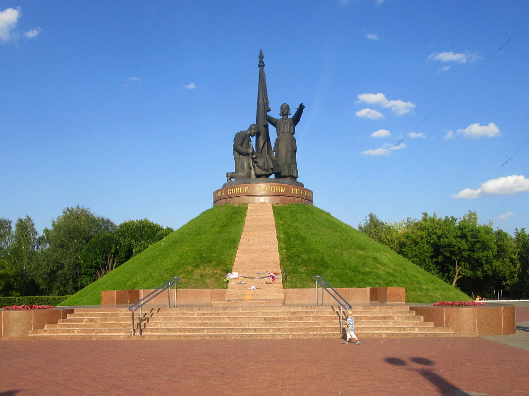 Монумент Воинской Славы в Чебоксарах. - Ольга Довженко